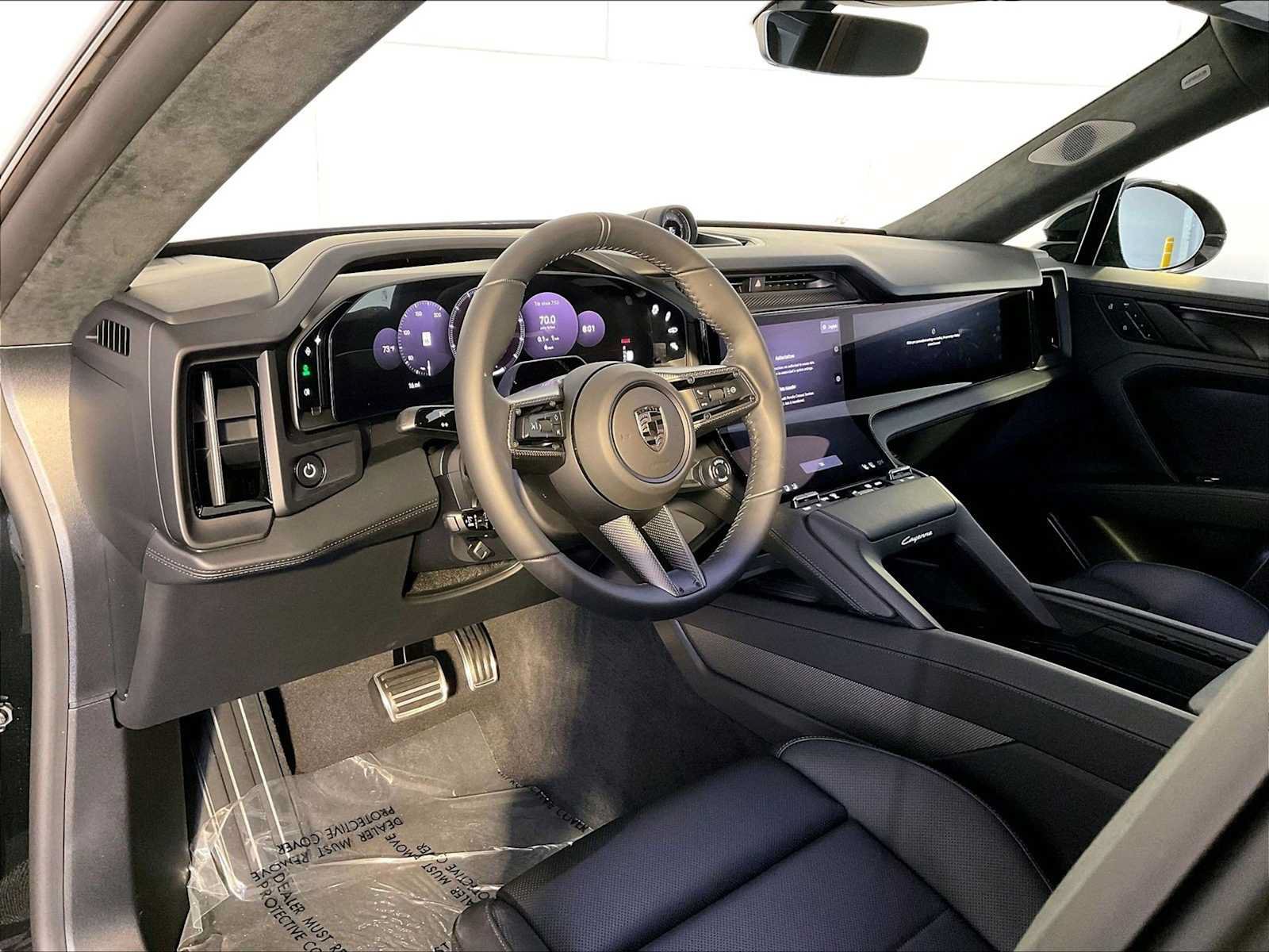 New 2026 Porsche Cayenne Turbo Electric AWD/4WD image 4