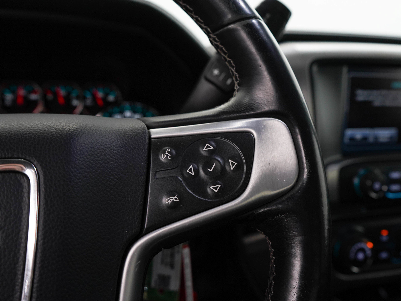 Used 2018 GMC Sierra 1500 SLE AWD/4WD image 26