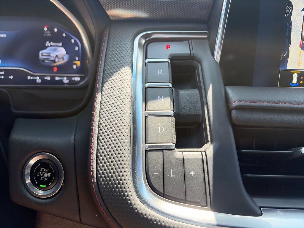 Used 2023 Chevrolet Tahoe RST w/ Luxury Package RWD image 23