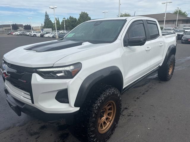 Used 2024 Chevrolet Colorado ZR2 w/ Technology Package image 3