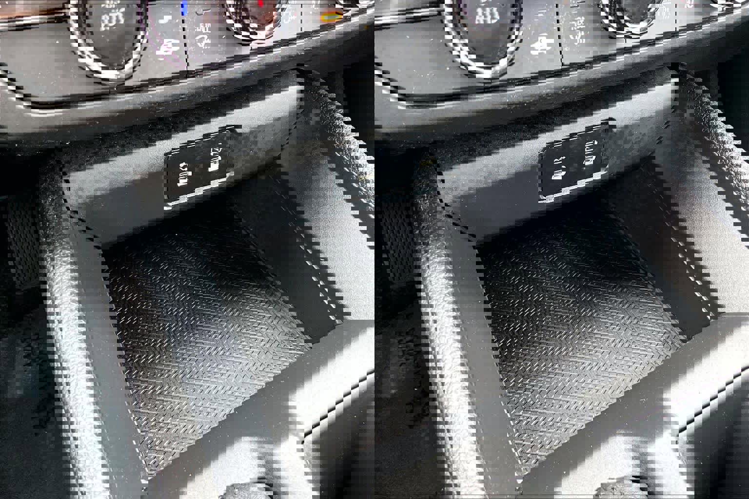 Used 2023 Honda Accord LX image 31