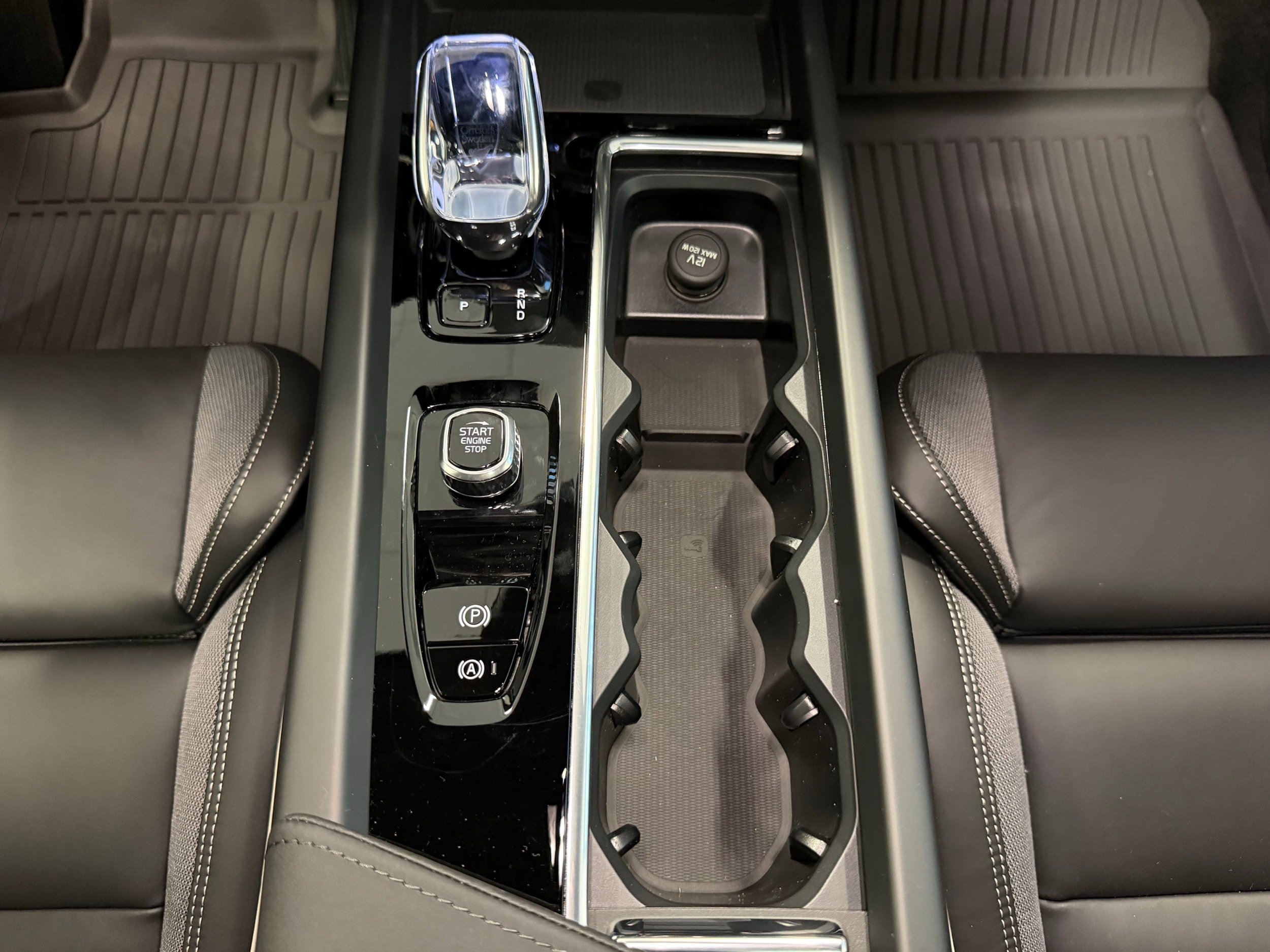 New 2026 Volvo XC60 T8 Polestar image 28