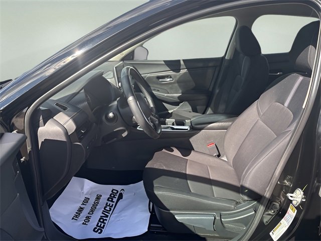 Used 2022 Nissan Sentra SV w/ Trunk Package image 7