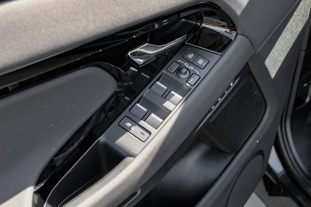 New 2026 Land Rover Range Rover Evoque S AWD/4WD image 53
