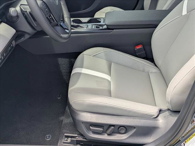 New 2026 Toyota Camry SE FWD image 4