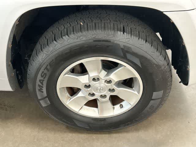 Used 2013 Toyota 4Runner SR5 w/ Convenience Pkg AWD/4WD image 6