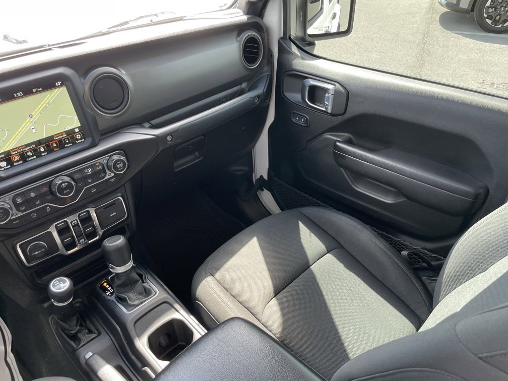 Used 2022 Jeep Gladiator Sport image 23