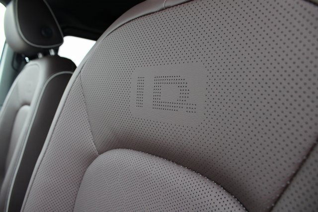New 2025 Volkswagen ID. Buzz Pro S image 15