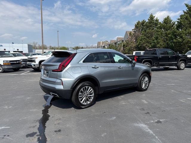 Used 2024 Cadillac XT4 Premium Luxury AWD/4WD image 3