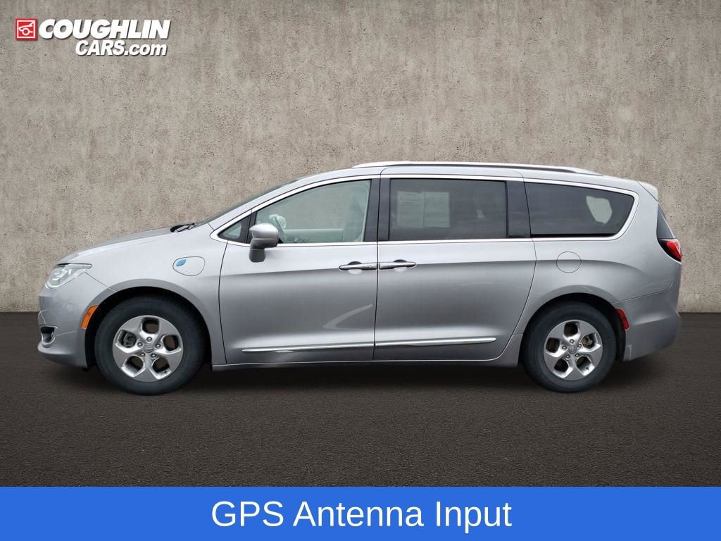 Used 2019 Chrysler Pacifica Touring-L w/ Premium Audio Group image 5