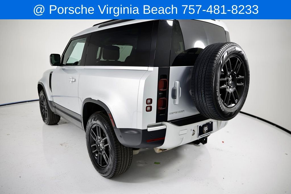 Used 2023 Land Rover Defender 90 S image 8