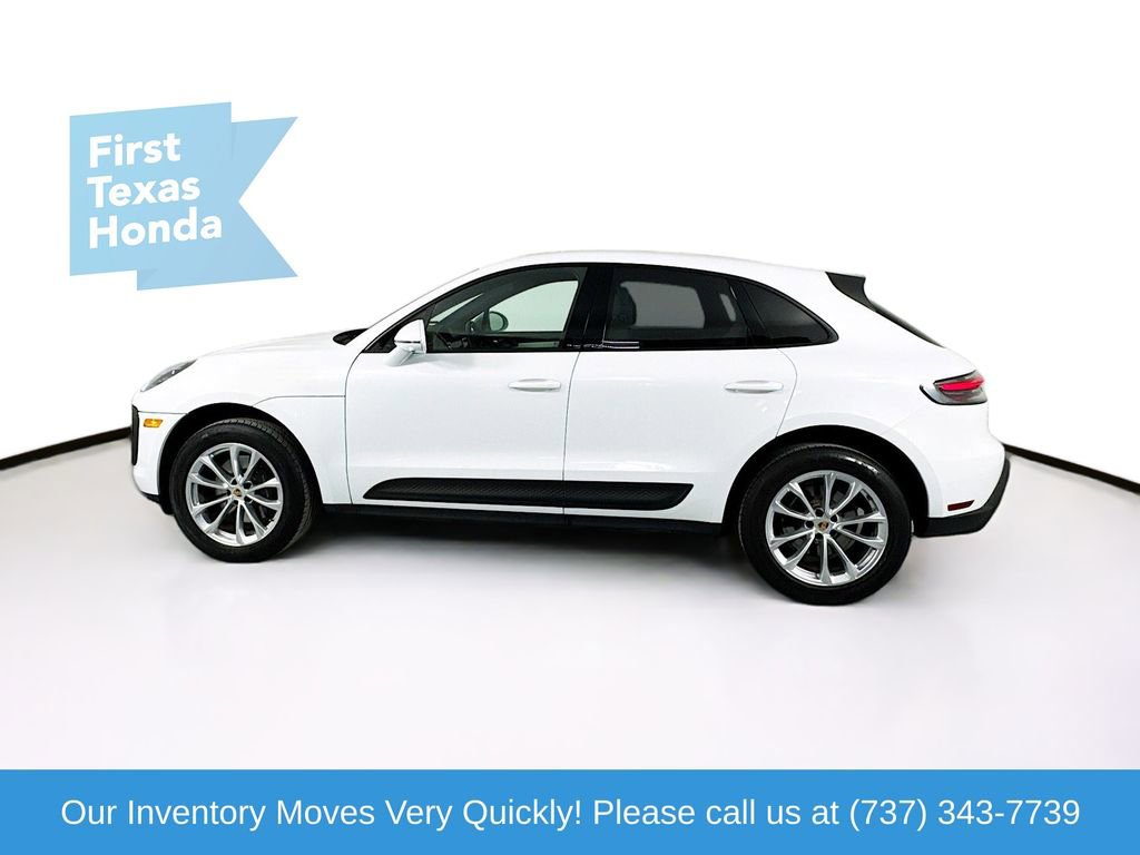 Used 2024 Porsche Macan image 4