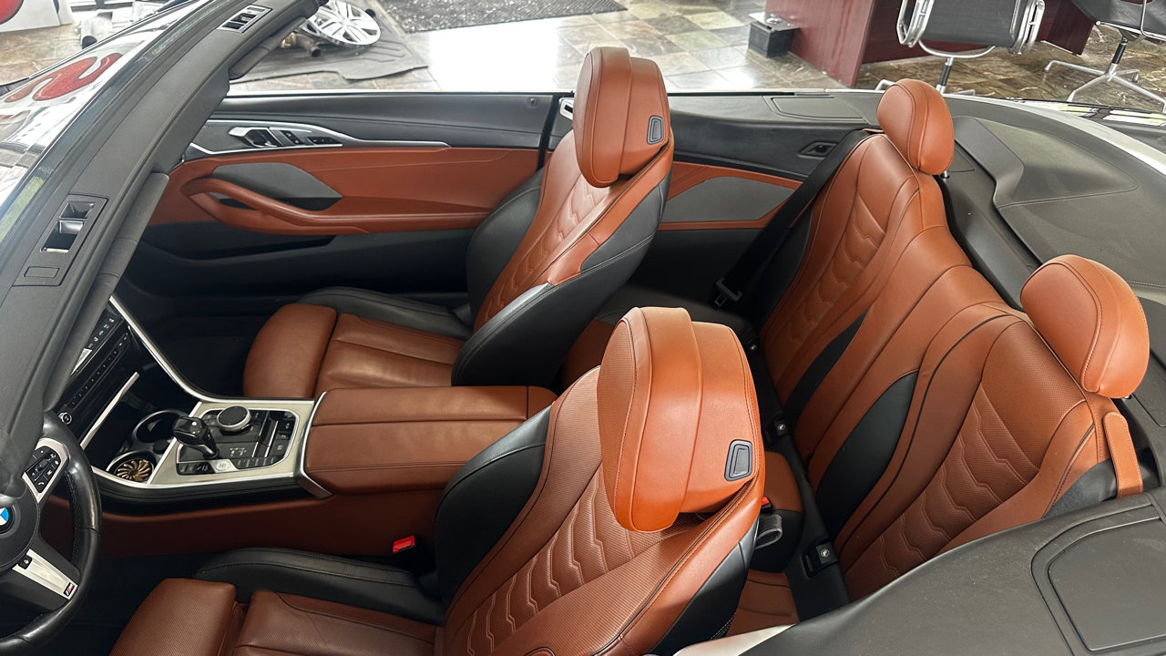 Used 2019 BMW M850i xDrive Convertible w/ Driver Assistance Package image 7