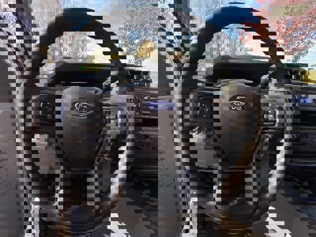 New 2025 Ford E-350 and Econoline 350 Super Duty w/ Interior Upgrade Package image 19