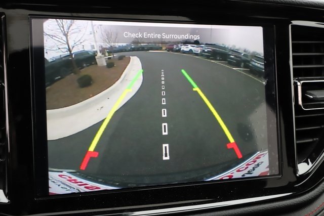 Used 2025 Dodge Durango GT image 35