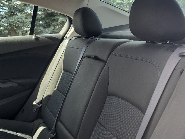 Used 2016 Chevrolet Cruze LT w/ Convenience Package FWD image 24