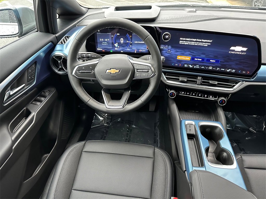 New 2026 Chevrolet Equinox EV LT image 17