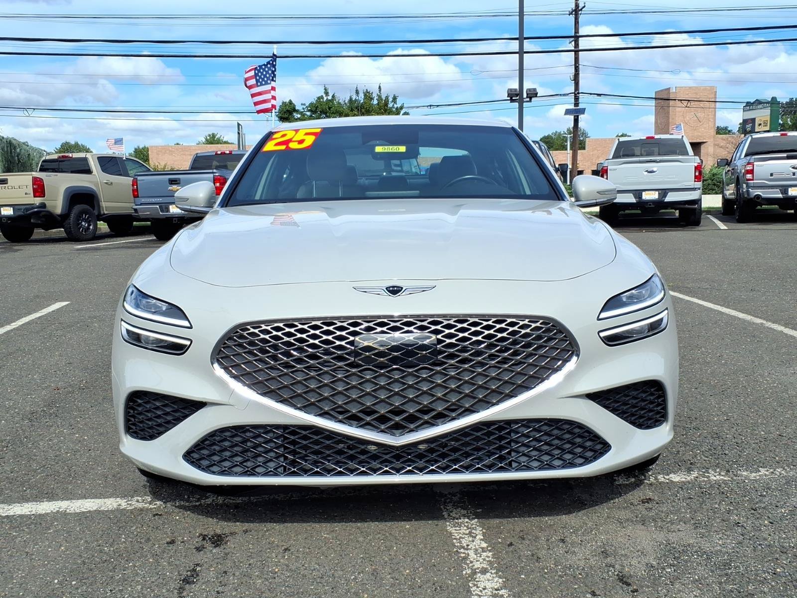 Used 2025 Genesis G70 2.5T AWD/4WD image 2