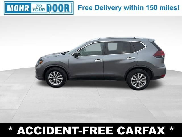 Used 2020 Nissan Rogue SV image 2