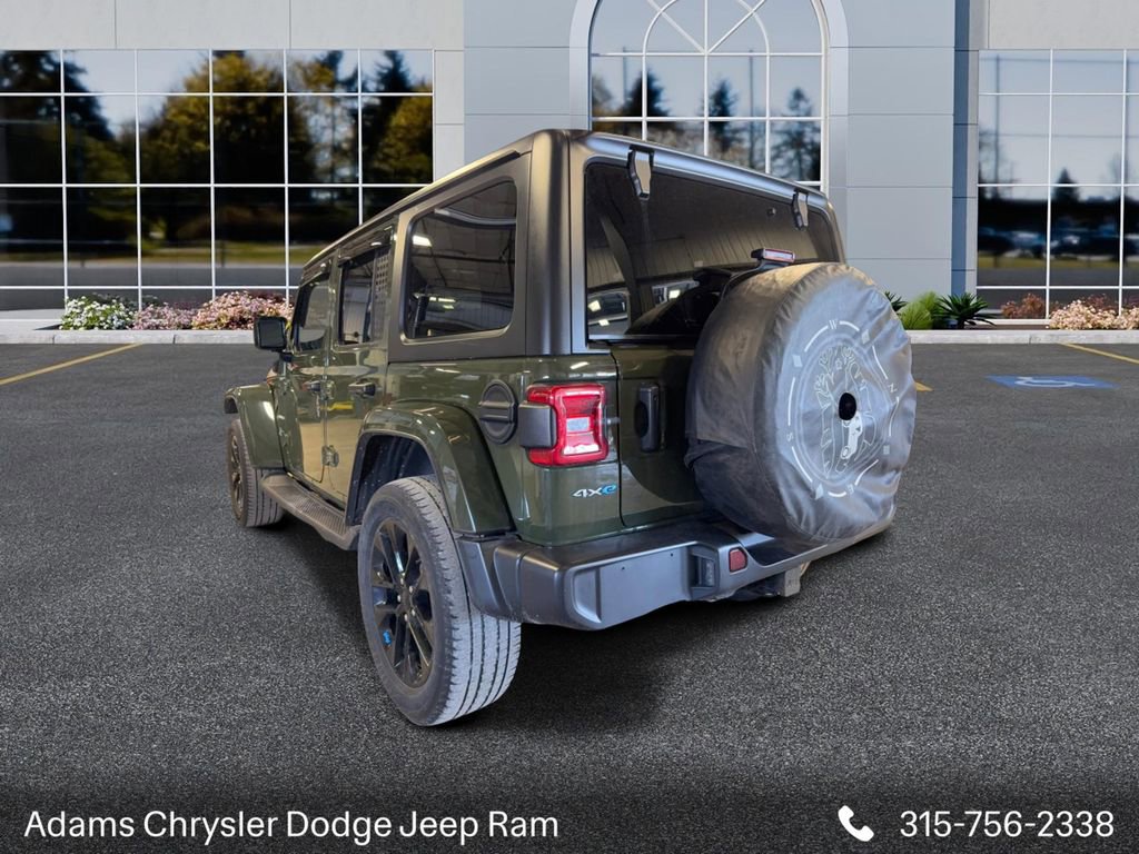 Used 2023 Jeep Wrangler Unlimited Sahara w/ Cold Weather Group image 5