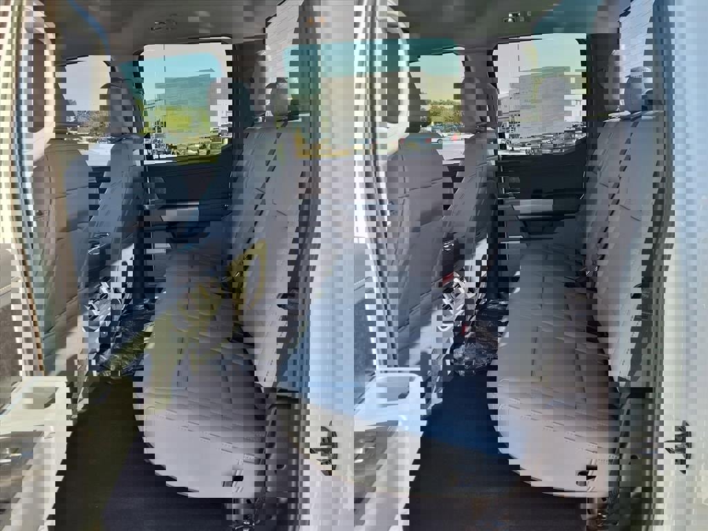 New 2025 Ford F150 Lightning Flash image 20