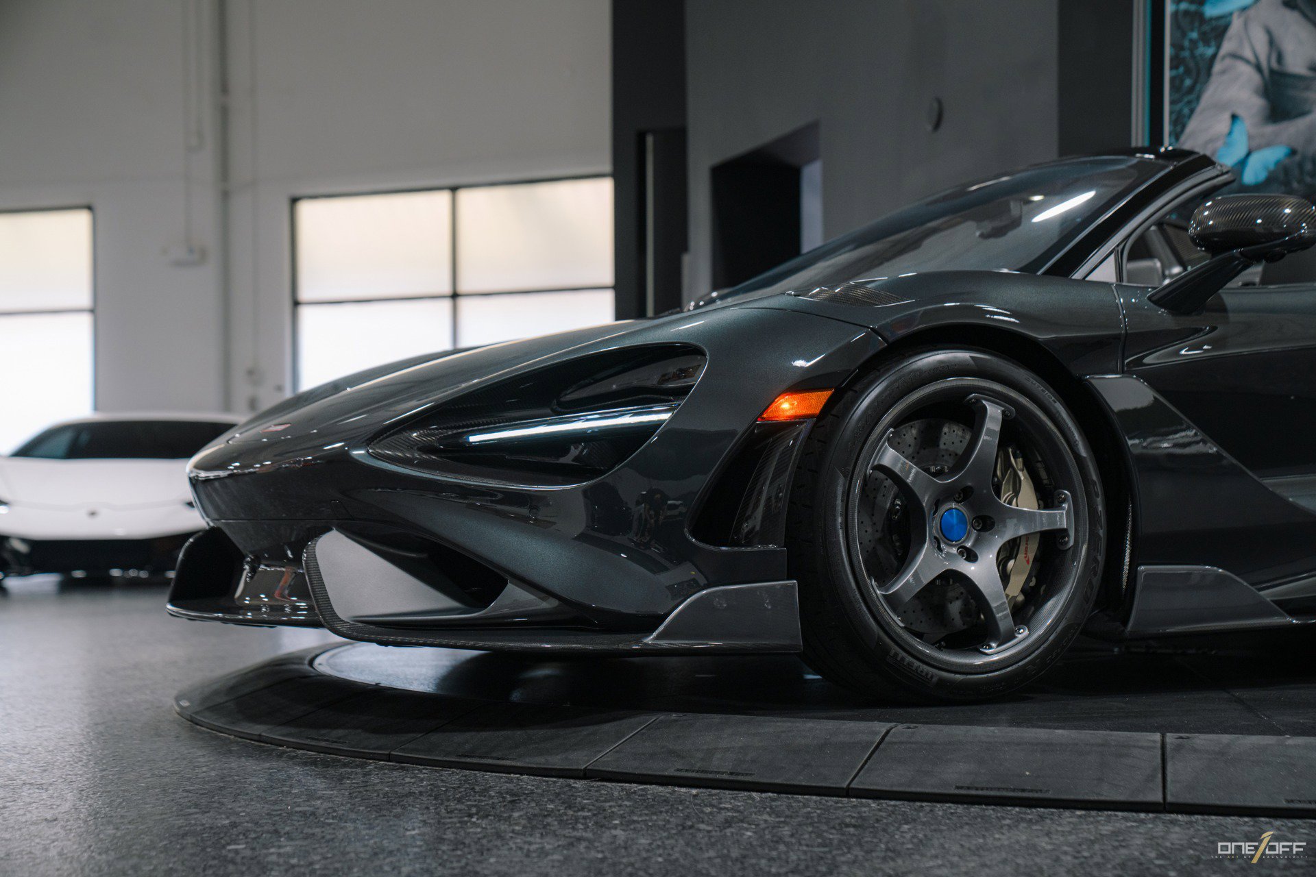 Used 2022 McLaren 765LT image 39