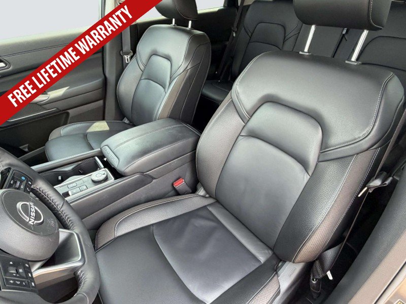 Used 2025 Nissan Pathfinder SL w/ Cargo Package AWD/4WD image 21
