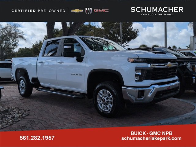 Certified 2025 Chevrolet Silverado 2500 LT w/ Safety Package image 1