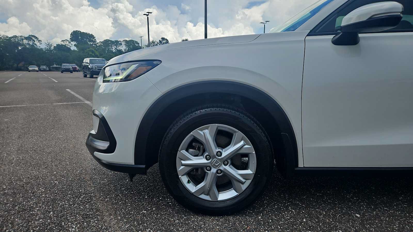 Certified 2025 Honda HR-V LX image 18