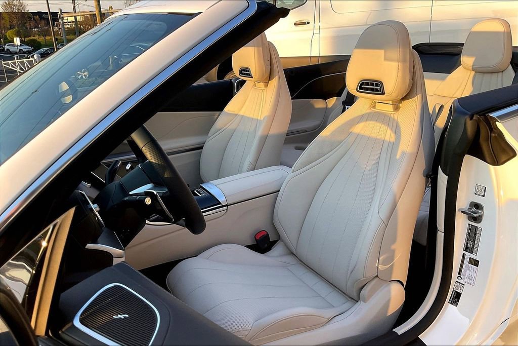 New 2026 Mercedes-Benz CLE 53 AMG 4MATIC Cabriolet image 9