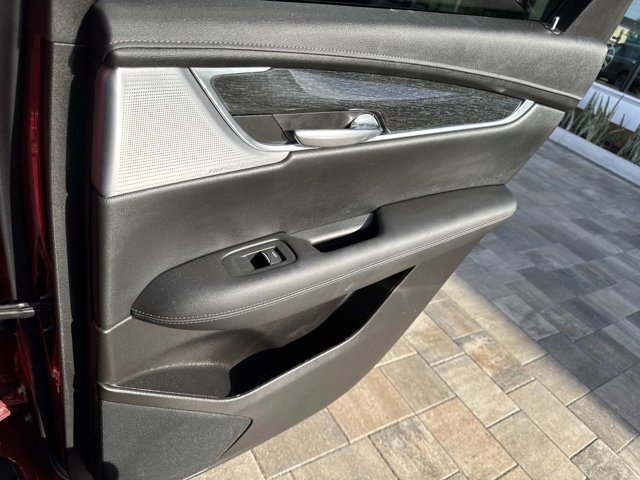 Used 2021 Cadillac XT5 Premium Luxury image 22