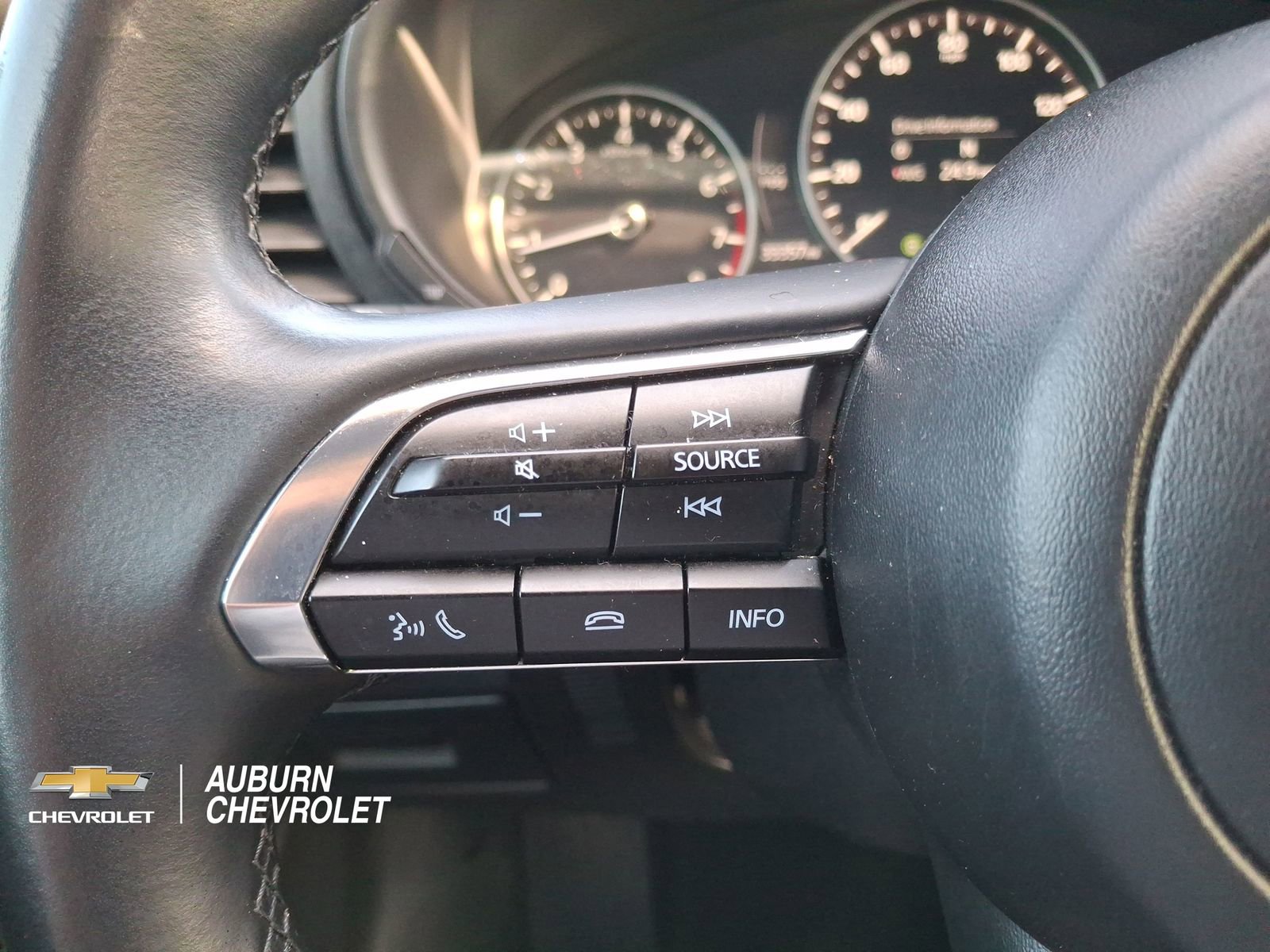 Used 2025 MAZDA MAZDA3 s Sport FWD image 12
