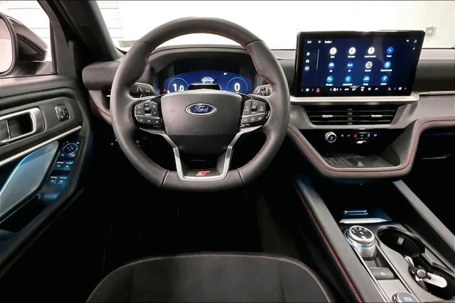 Used 2025 Ford Explorer ST w/ Sun And Sound Package image 6