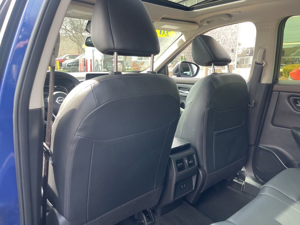 Certified 2023 Nissan Rogue SL image 19