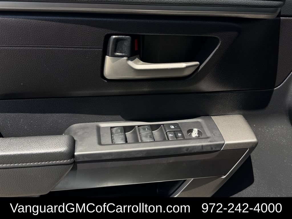 Used 2022 Toyota Tundra SR5 AWD/4WD image 26