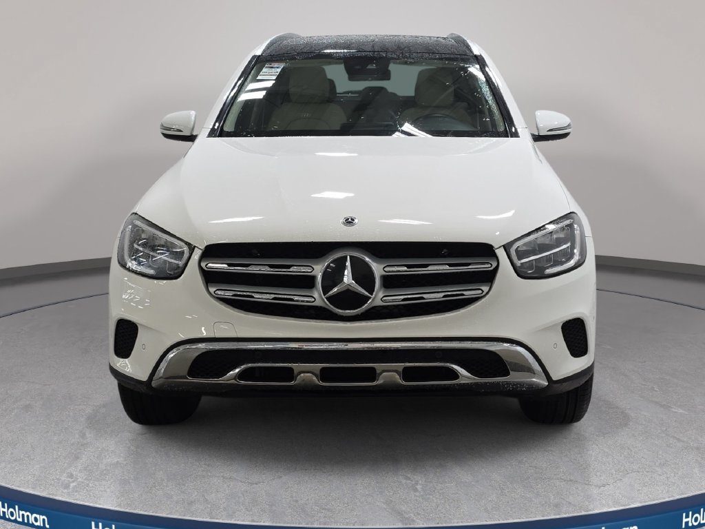 Used 2022 Mercedes-Benz GLC 300 4MATIC image 3