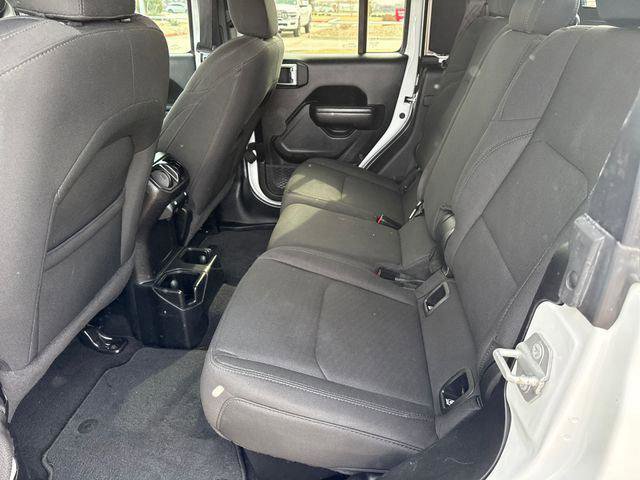 Certified 2021 Jeep Gladiator Willys image 18