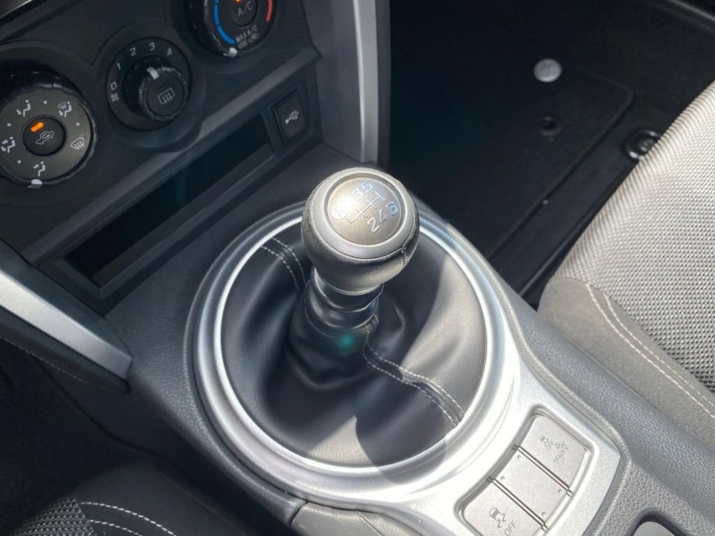 Used 2020 Toyota 86 image 17