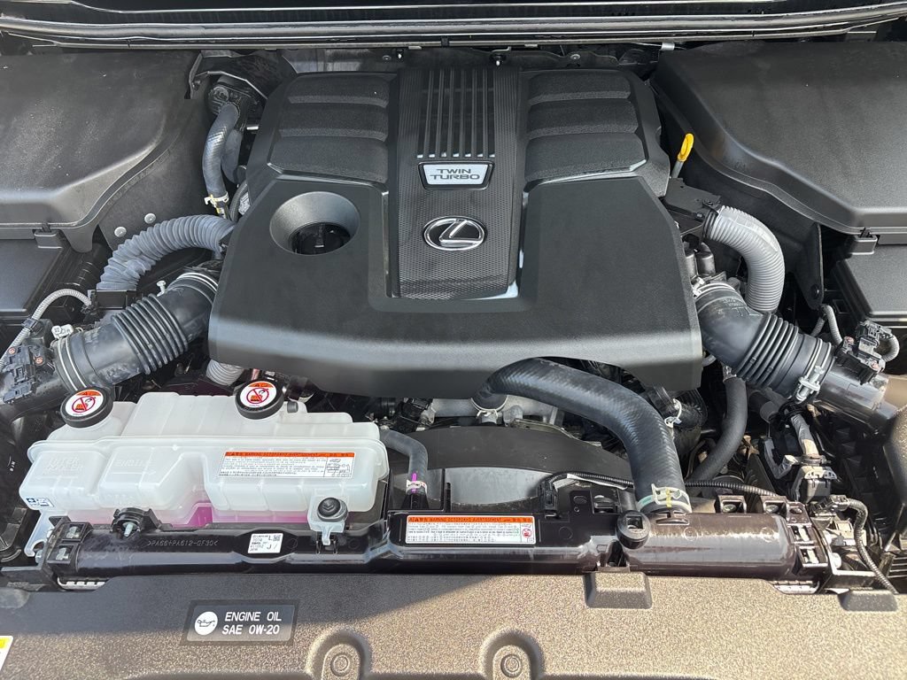 Certified 2025 Lexus GX 550 AWD/4WD image 10