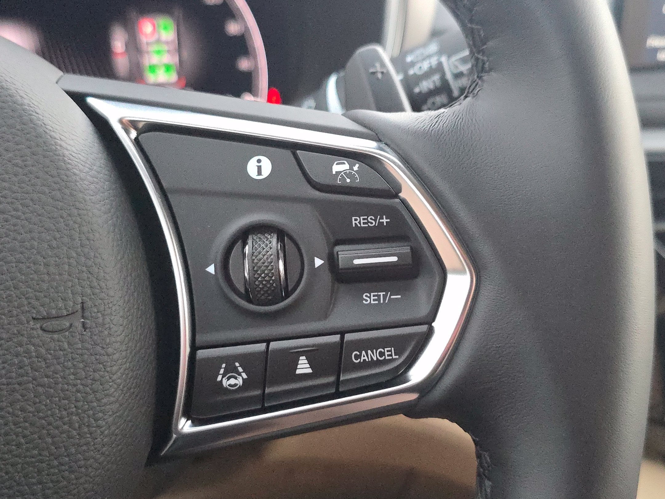 New 2026 Acura MDX SH-AWD image 25