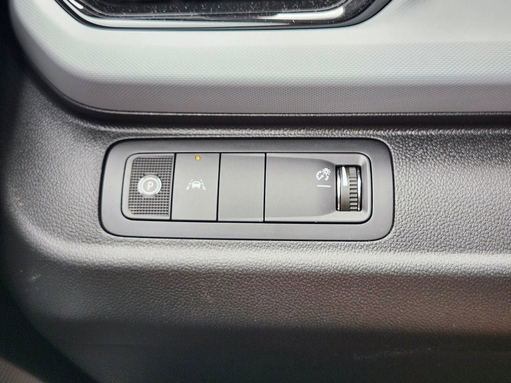 New 2027 Chevrolet Bolt LT FWD image 21
