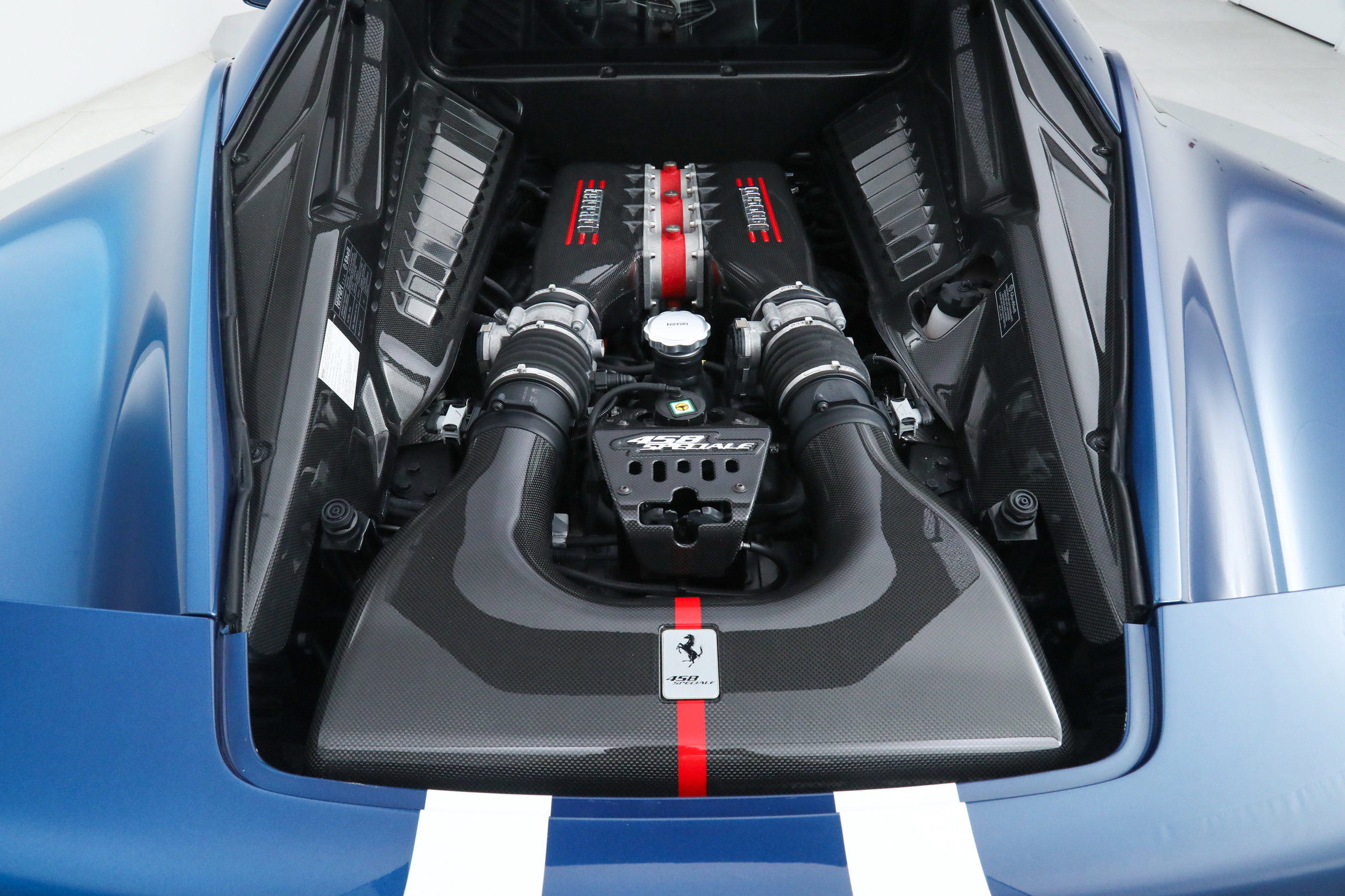 Used 2015 Ferrari 458 Speciale Coupe image 37