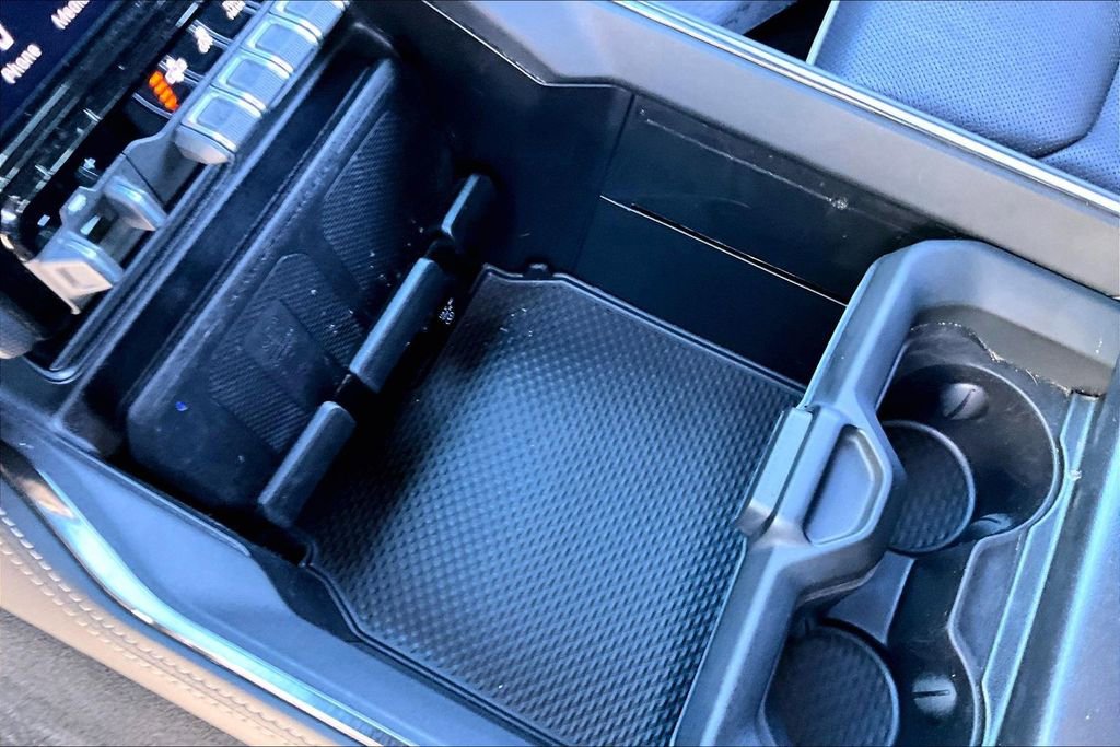 Used 2022 RAM 1500 Limited w/ Body-Colour Bumper Group image 16