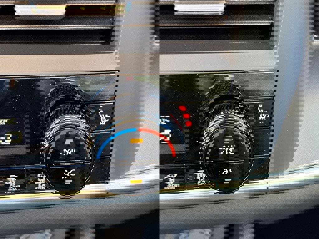 New 2026 Nissan Rogue SV w/ SV Premium Package image 17