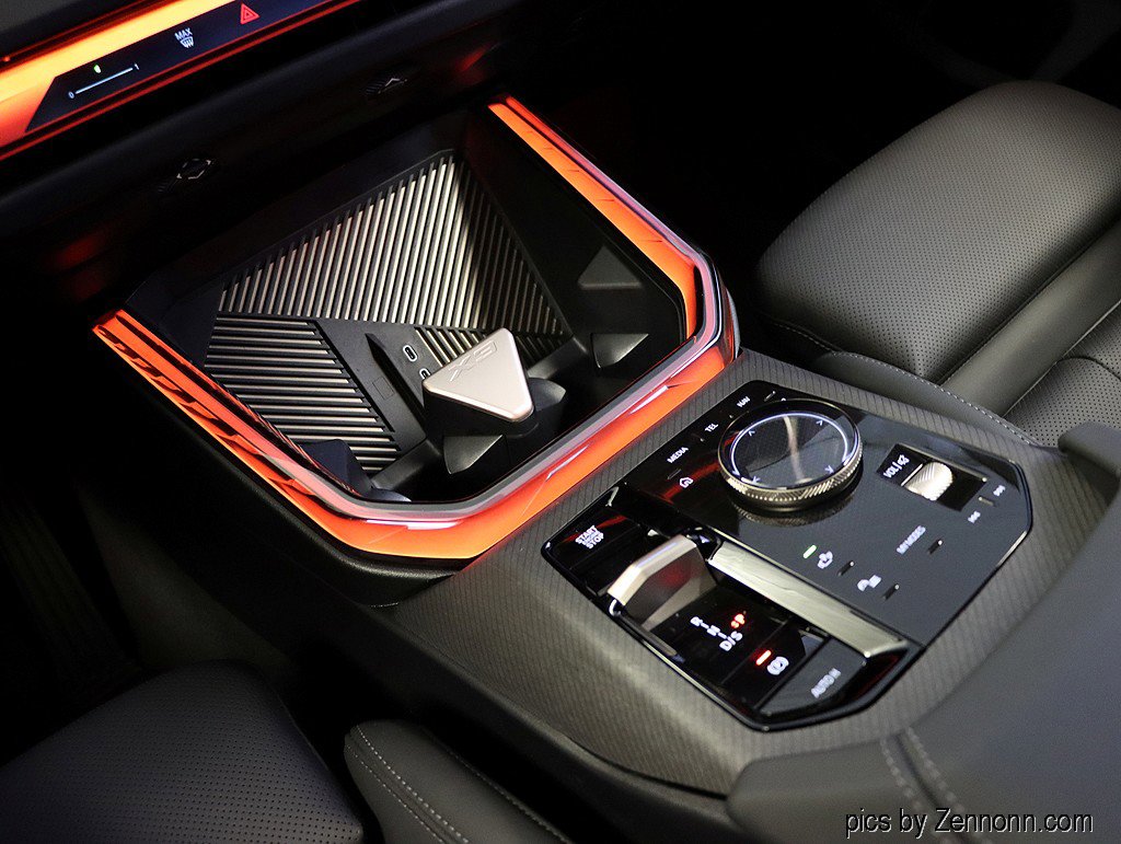 Used 2025 BMW X3 xDrive30i w/ Premium Package image 22