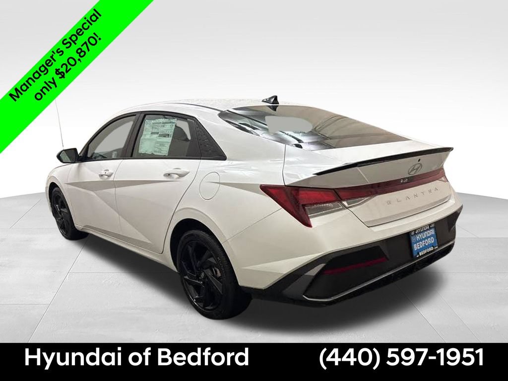 Certified 2026 Hyundai Elantra Sport w/ Cargo Package FWD image 8