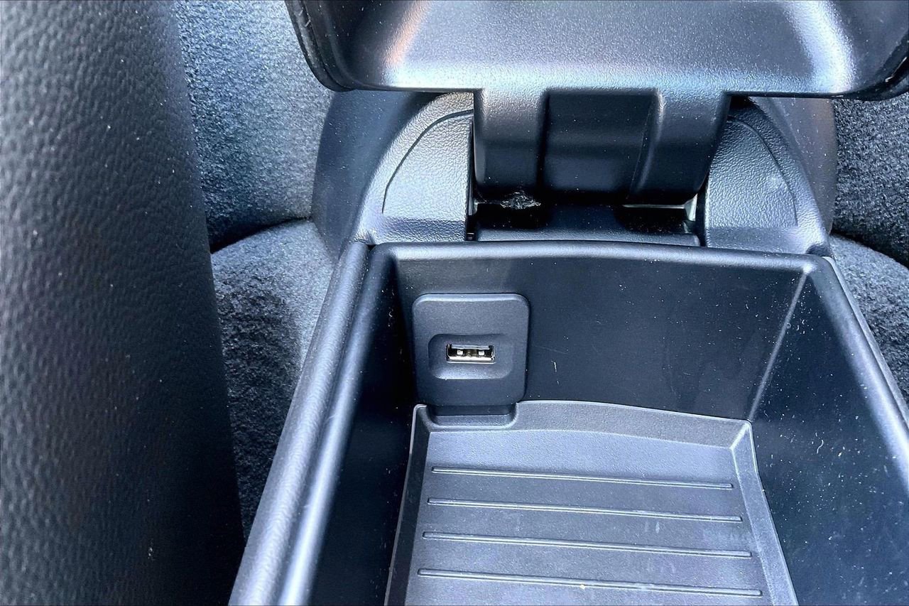 Used 2019 Porsche 718 Boxster S RWD image 17