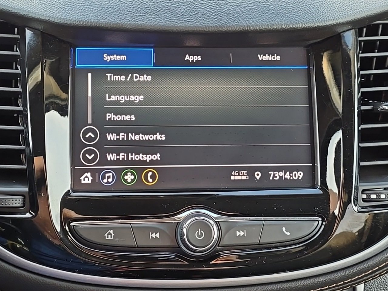 Certified 2021 Chevrolet Trax LS w/ Tint and Cruise Package image 15