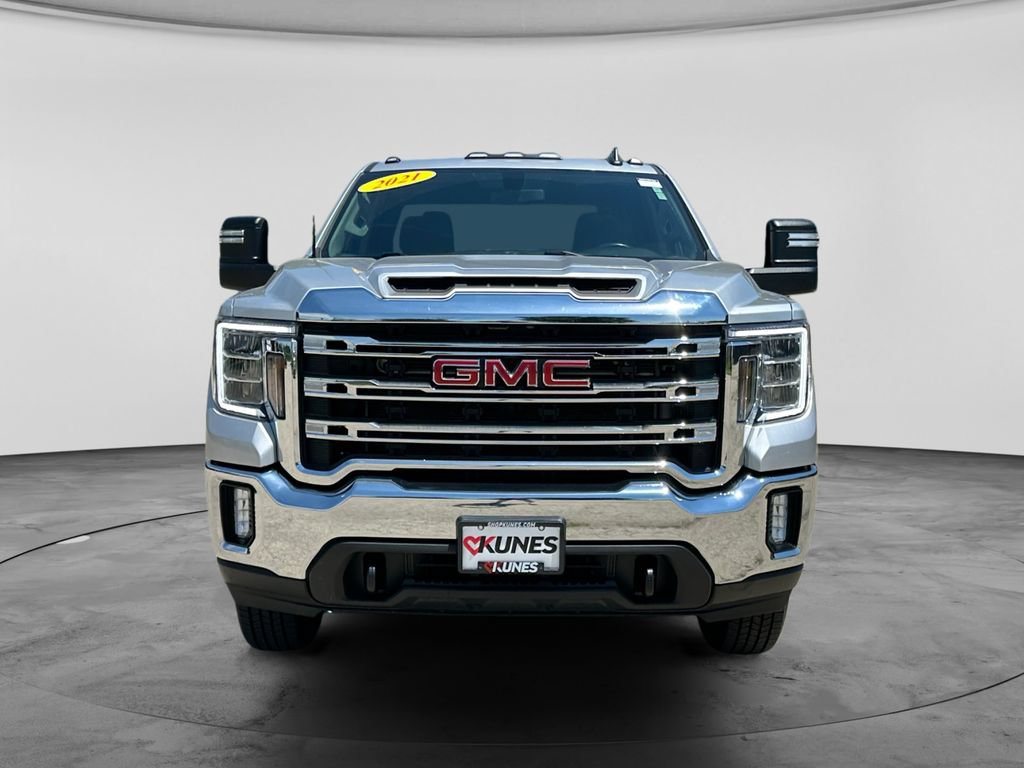 Used 2021 GMC Sierra 2500 SLE w/ SLE Convenience Package AWD/4WD image 2