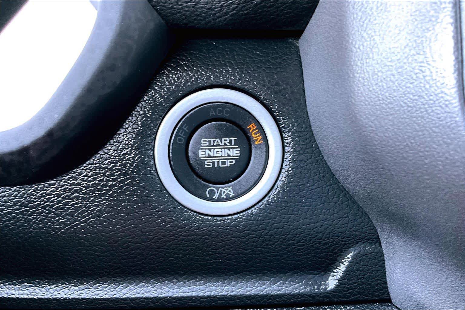 Used 2020 RAM 3500 Laramie AWD/4WD image 33